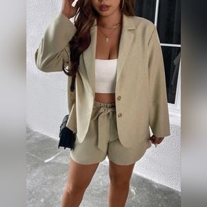 SHEIN Essnce Plus Single Breasted Blazer & Paperbag Waist Shorts